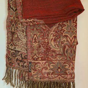 Elegant Pure Wool Shawl